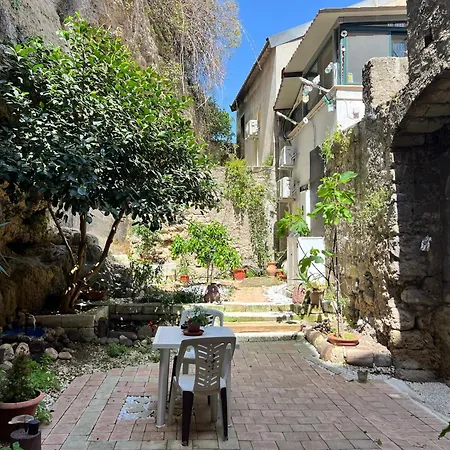 Bed & Breakfast Profumo Di Zagara *